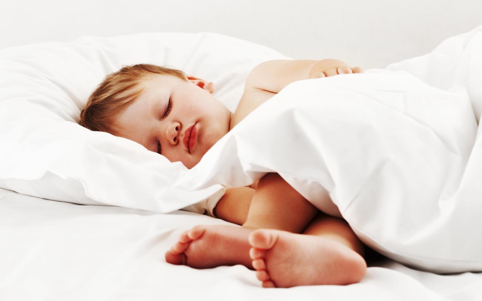 Co-sleeping and a battle for the bed 